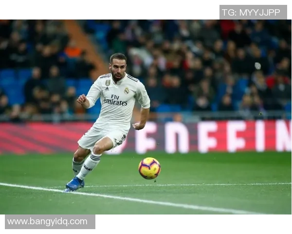 当代足球巨星风采揭秘与成就回顾 当代足球巨星风采揭秘与成就回顾