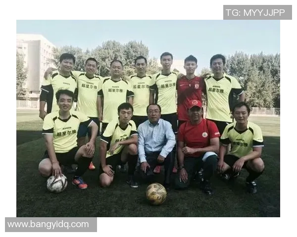 阿宗邀请足球明星共聚盛会展现激情与友谊的精彩时刻 阿宗邀请足球明星共聚盛会展现激情与友谊的精彩时刻