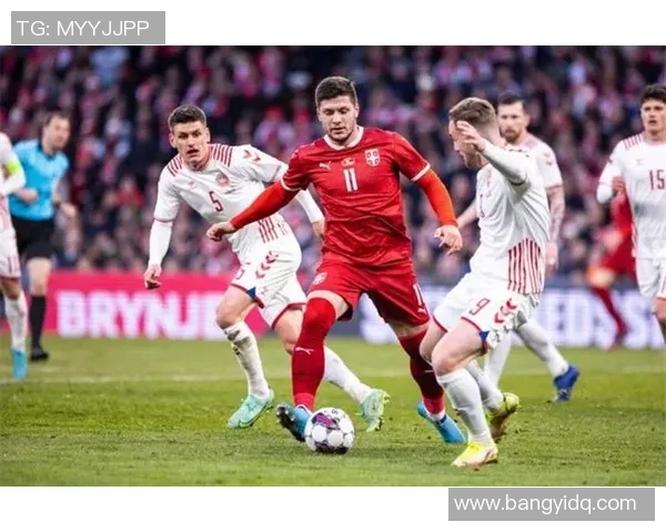 足球明星身高揭秘：全球顶级球员的平均身高是多少呢